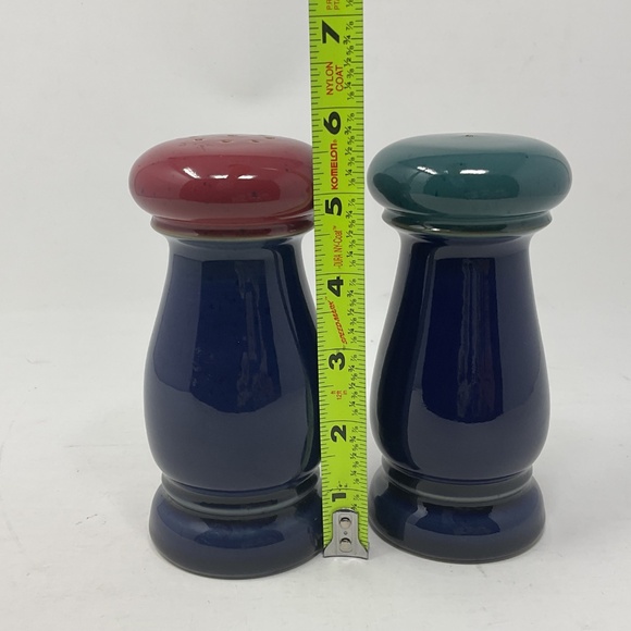 Denby Harlequin (retired) Stoneware Salt & Pepper Shaker Set - Picture 6 of 6